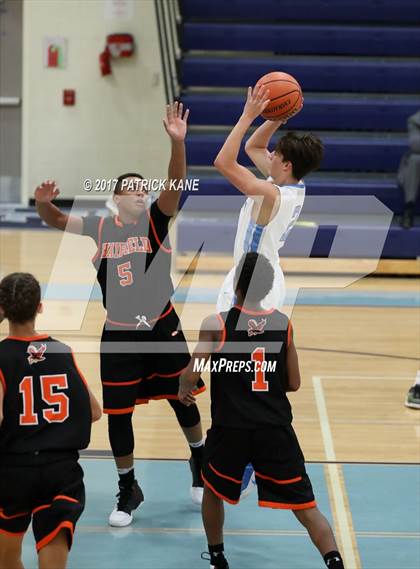 Thumbnail 2 in Hayfield @ Yorktown photogallery.