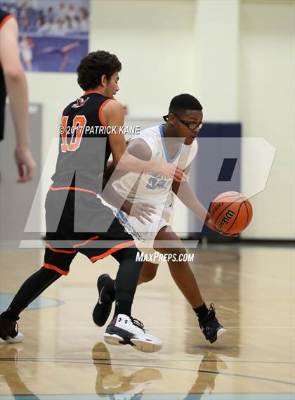 Thumbnail 2 in Hayfield @ Yorktown photogallery.