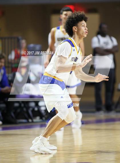 Thumbnail 3 in Osceola vs. Miami Christian (City of Palms Classic) photogallery.