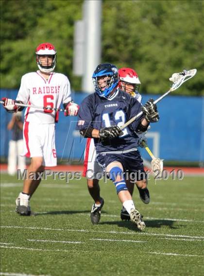 Thumbnail 2 in Red Hook vs. Putnam Valley (NYSPHSAA Class C Quarterfinal) photogallery.
