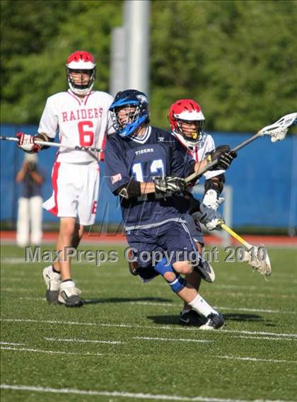 Thumbnail 3 in Red Hook vs. Putnam Valley (NYSPHSAA Class C Quarterfinal) photogallery.