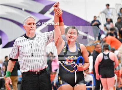 Thumbnail 2 in CIF SDS Masters Tournament photogallery.