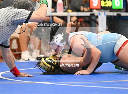 Thumbnail 2 in CIF SDS Masters Tournament photogallery.