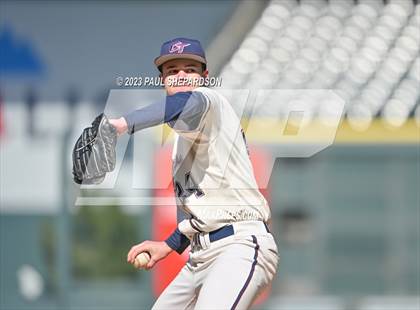 Thumbnail 1 in Cherokee Trail @ Eaglecrest photogallery.