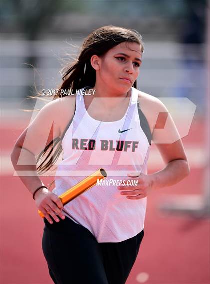Thumbnail 1 in Eagle Classic Relays photogallery.