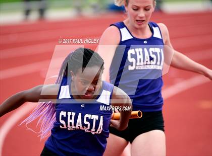 Thumbnail 3 in Eagle Classic Relays photogallery.