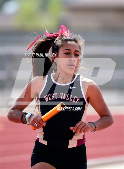 Thumbnail 3 in Eagle Classic Relays photogallery.