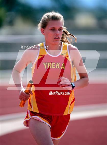 Thumbnail 2 in Eagle Classic Relays photogallery.