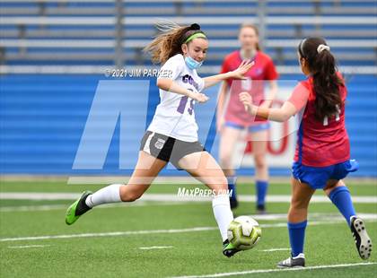 Thumbnail 1 in Leander vs. College Station (Georgetown Governor's Cup) photogallery.