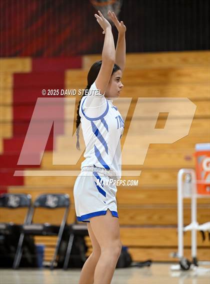 Thumbnail 3 in McNair vs. Rocklin (916 vs. 209 Challenge) photogallery.