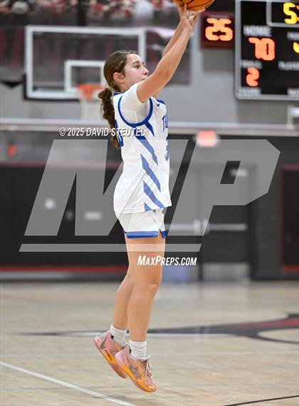 Thumbnail 2 in McNair vs. Rocklin (916 vs. 209 Challenge) photogallery.
