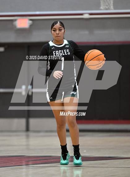 Thumbnail 3 in McNair vs. Rocklin (916 vs. 209 Challenge) photogallery.