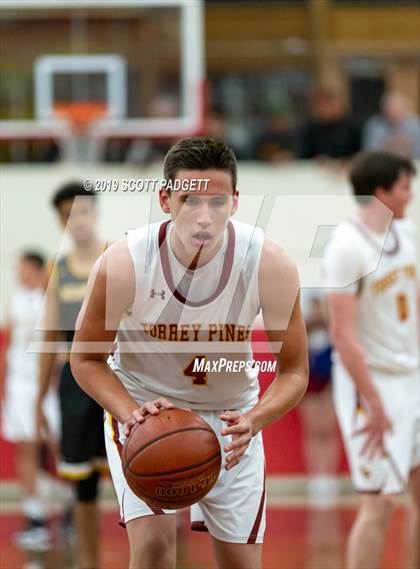 Thumbnail 1 in Mission Bay vs. Torrey Pines (CIF SDS Open Division Semifinal) photogallery.