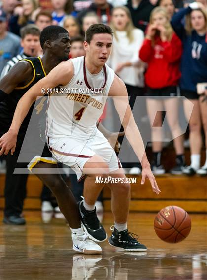 Thumbnail 2 in Mission Bay vs. Torrey Pines (CIF SDS Open Division Semifinal) photogallery.