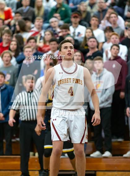 Thumbnail 3 in Mission Bay vs. Torrey Pines (CIF SDS Open Division Semifinal) photogallery.