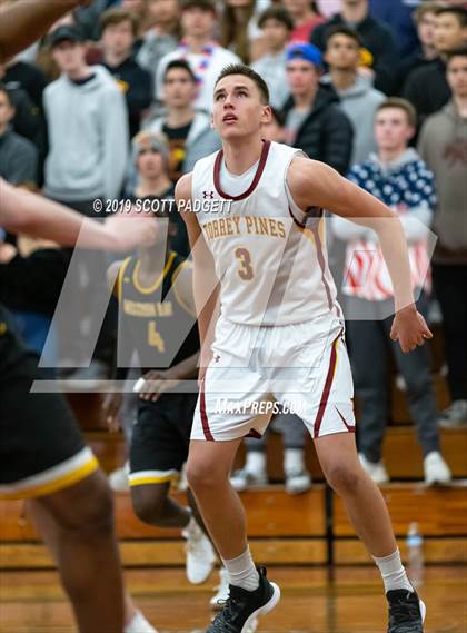 Thumbnail 1 in Mission Bay vs. Torrey Pines (CIF SDS Open Division Semifinal) photogallery.