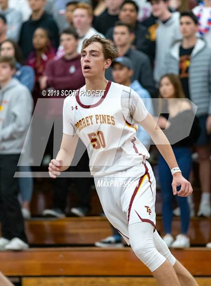 Thumbnail 1 in Mission Bay vs. Torrey Pines (CIF SDS Open Division Semifinal) photogallery.