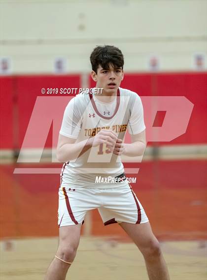 Thumbnail 3 in Mission Bay vs. Torrey Pines (CIF SDS Open Division Semifinal) photogallery.