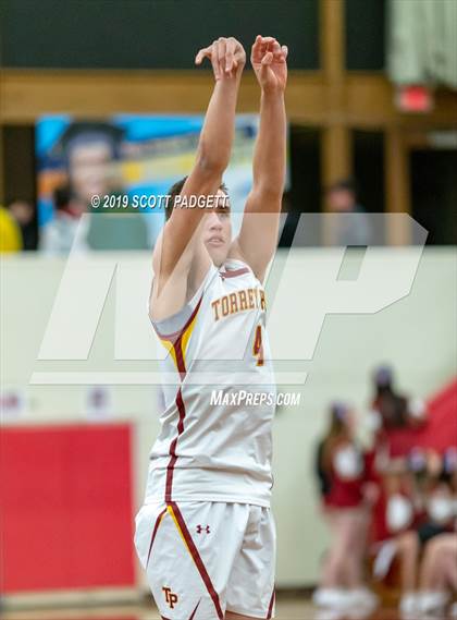 Thumbnail 1 in Mission Bay vs. Torrey Pines (CIF SDS Open Division Semifinal) photogallery.