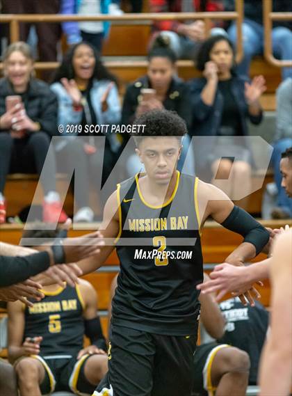 Thumbnail 1 in Mission Bay vs. Torrey Pines (CIF SDS Open Division Semifinal) photogallery.