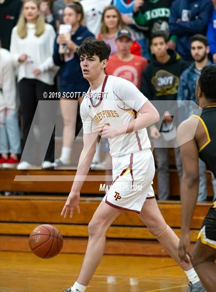 Thumbnail 1 in Mission Bay vs. Torrey Pines (CIF SDS Open Division Semifinal) photogallery.