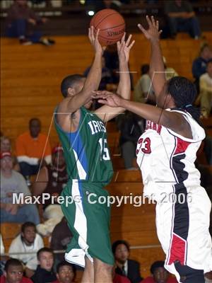 Thumbnail 1 in Sacred Heart Cathedral vs Salesian (CIF NorCal D4 Final) photogallery.