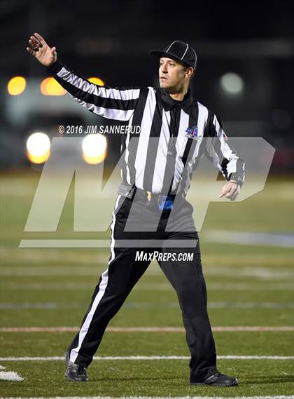 Thumbnail 3 in Dobbs Ferry vs. Woodlands (Section 1 Class C Final) photogallery.