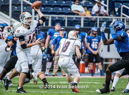 Thumbnail 1 in Trinity Christian Academy vs. Eastside Catholic (Burger King Bowl) photogallery.