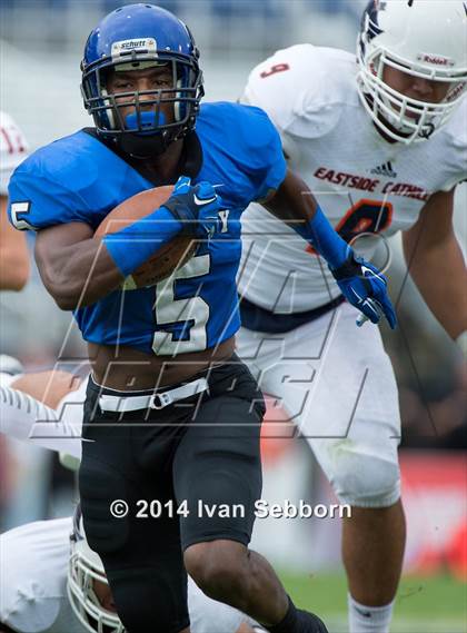Thumbnail 1 in Trinity Christian Academy vs. Eastside Catholic (Burger King Bowl) photogallery.