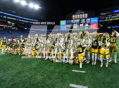 Thumbnail 3 in North Attleborough vs King Philip Regional (MIAA Division 3 Final) photogallery.