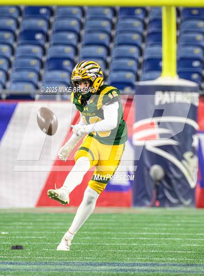 Thumbnail 3 in North Attleborough vs King Philip Regional (MIAA Division 3 Final) photogallery.