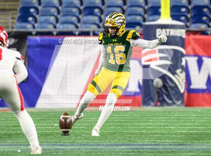 Thumbnail 2 in North Attleborough vs King Philip Regional (MIAA Division 3 Final) photogallery.
