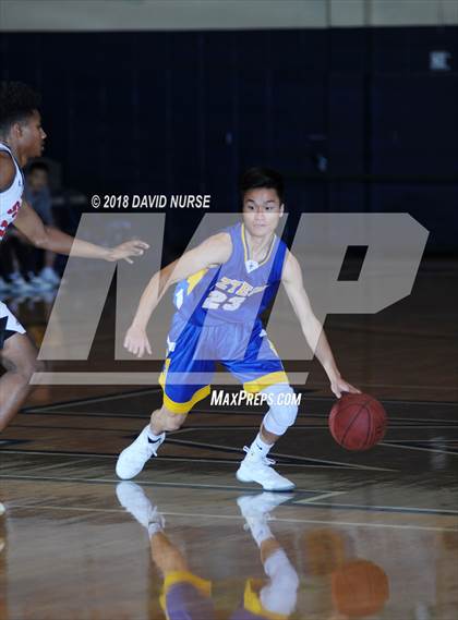 Thumbnail 3 in La Quinta vs. Santa Clarita Christian photogallery.