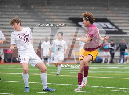 Thumbnail 3 in O'Dea @ Lakeside (WIAA 3A Semifinal) photogallery.
