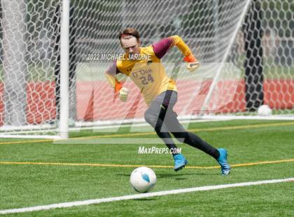 Thumbnail 3 in O'Dea @ Lakeside (WIAA 3A Semifinal) photogallery.