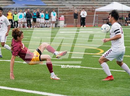 Thumbnail 3 in O'Dea @ Lakeside (WIAA 3A Semifinal) photogallery.
