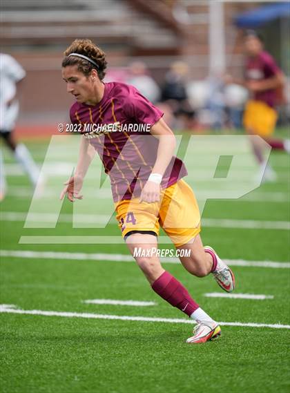 Thumbnail 1 in O'Dea @ Lakeside (WIAA 3A Semifinal) photogallery.