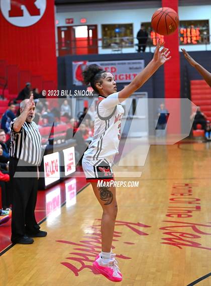 Thumbnail 3 in Susquehanna Township @ J.P. McCaskey (Reading Holiday Tournament) photogallery.