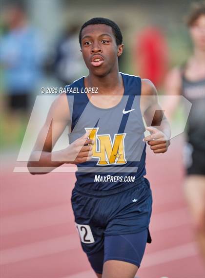 Thumbnail 2 in Panther Relays (1600M) photogallery.
