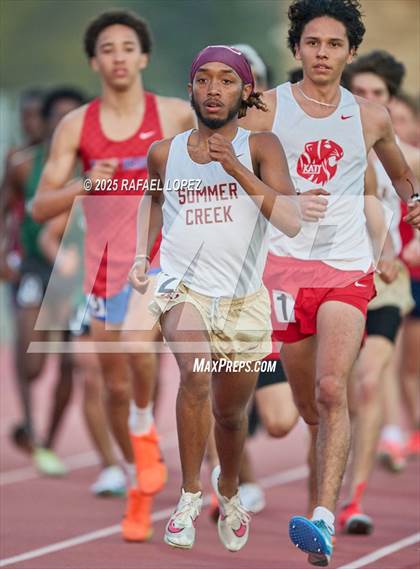 Thumbnail 3 in Panther Relays (1600M) photogallery.