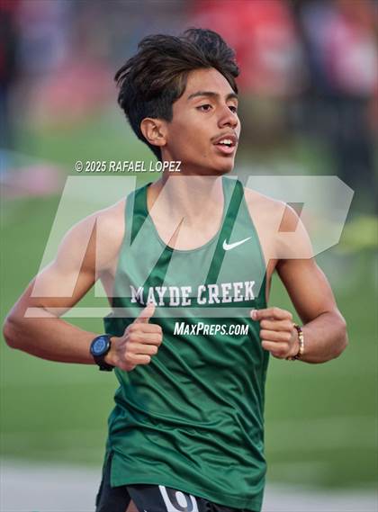 Thumbnail 3 in Panther Relays (1600M) photogallery.