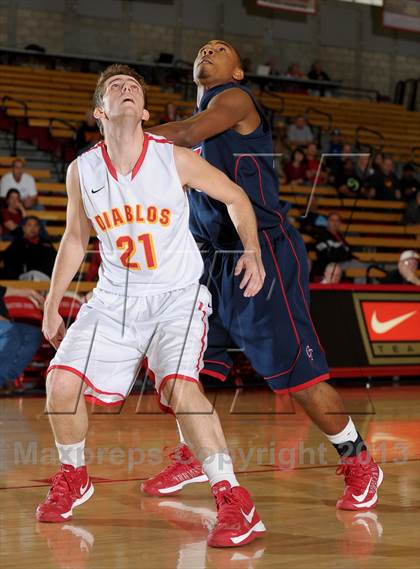 Thumbnail 1 in Colony vs. Mission Viejo (Nike Extravaganza) photogallery.