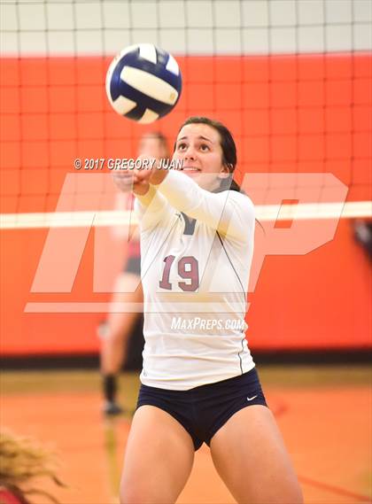 Thumbnail 3 in Archbishop Hannan @ McGehee photogallery.