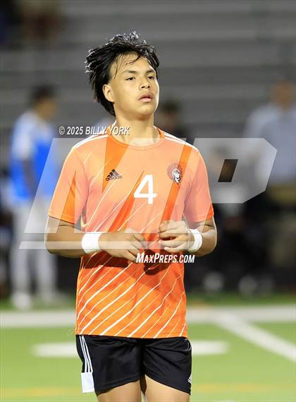 Thumbnail 2 in Grand Saline vs Athens photogallery.