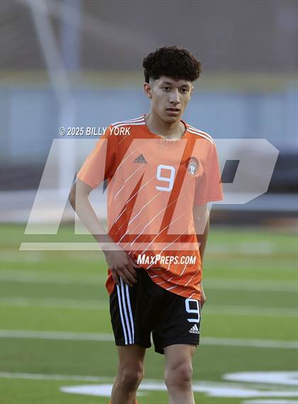 Thumbnail 1 in Grand Saline vs Athens photogallery.