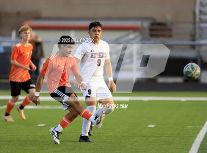 Thumbnail 2 in Grand Saline vs Athens photogallery.
