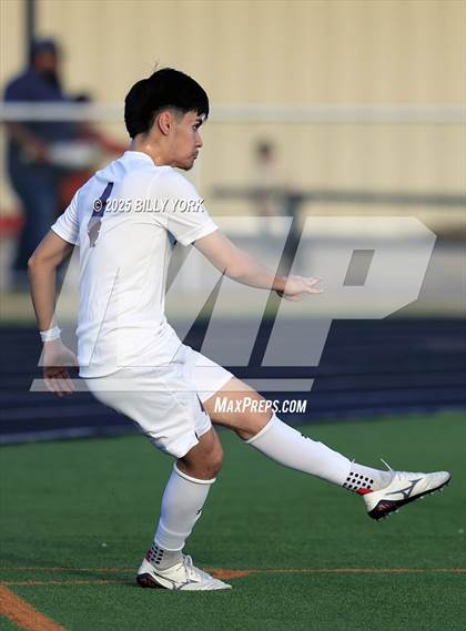 Thumbnail 2 in Grand Saline vs Athens photogallery.