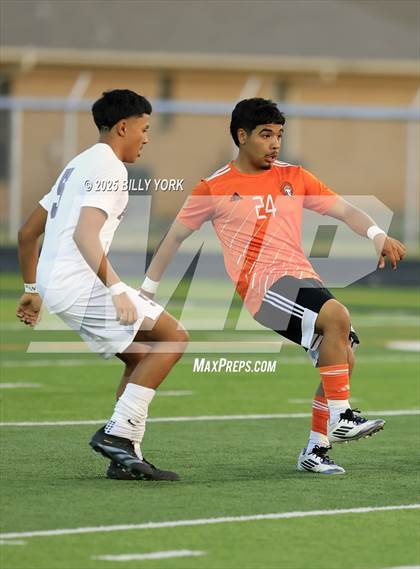Thumbnail 1 in Grand Saline vs Athens photogallery.