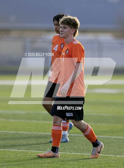 Thumbnail 3 in Grand Saline vs Athens photogallery.