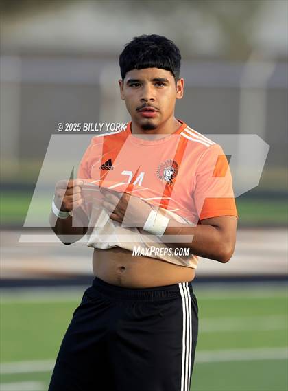 Thumbnail 1 in Grand Saline vs Athens photogallery.